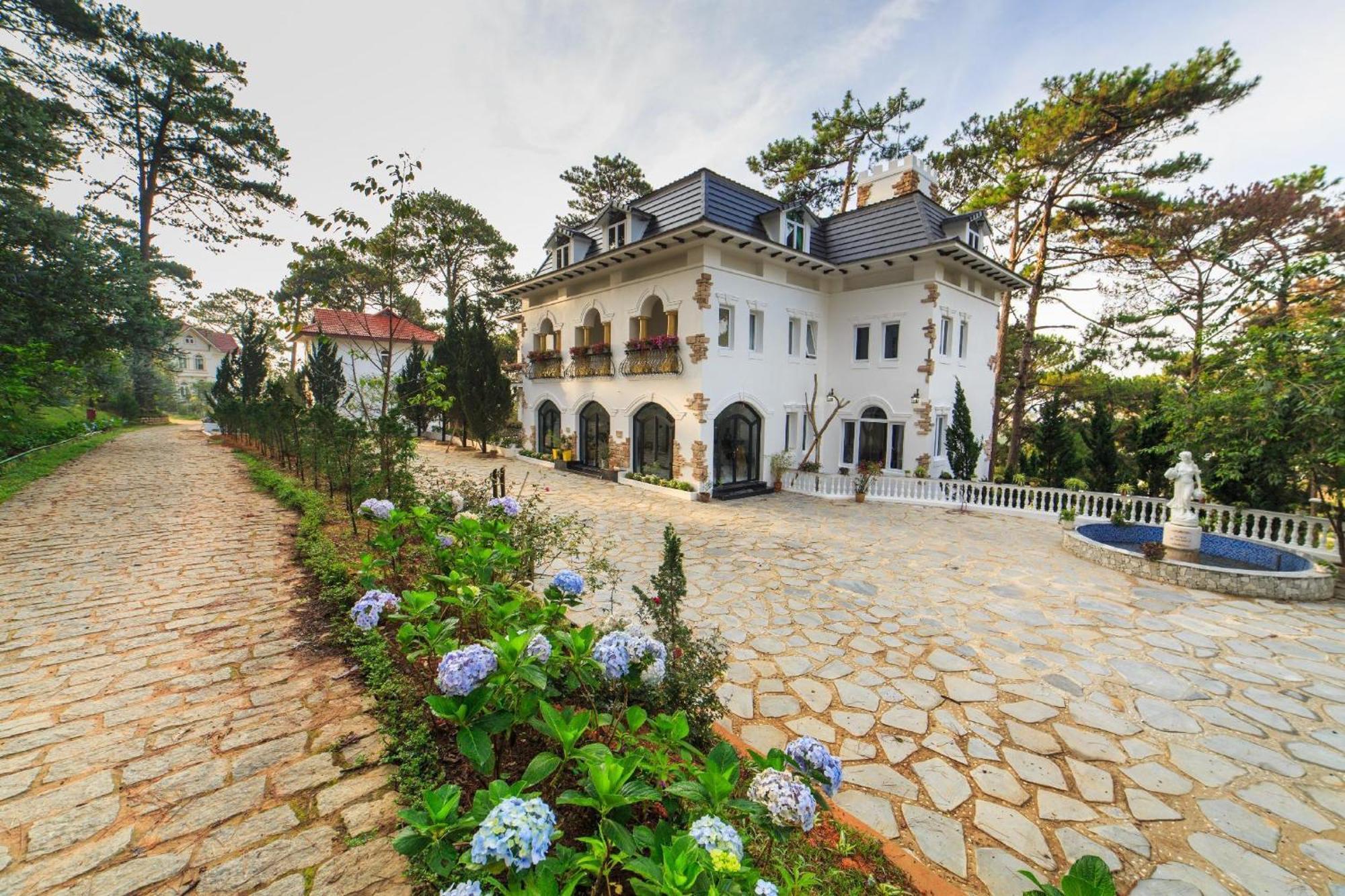 Ttr Joy Apart' Hotel Da Lat Exterior photo